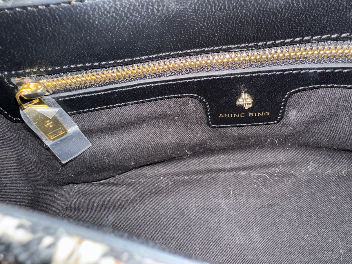 Louis Vuitton Pochette Accessories Damier