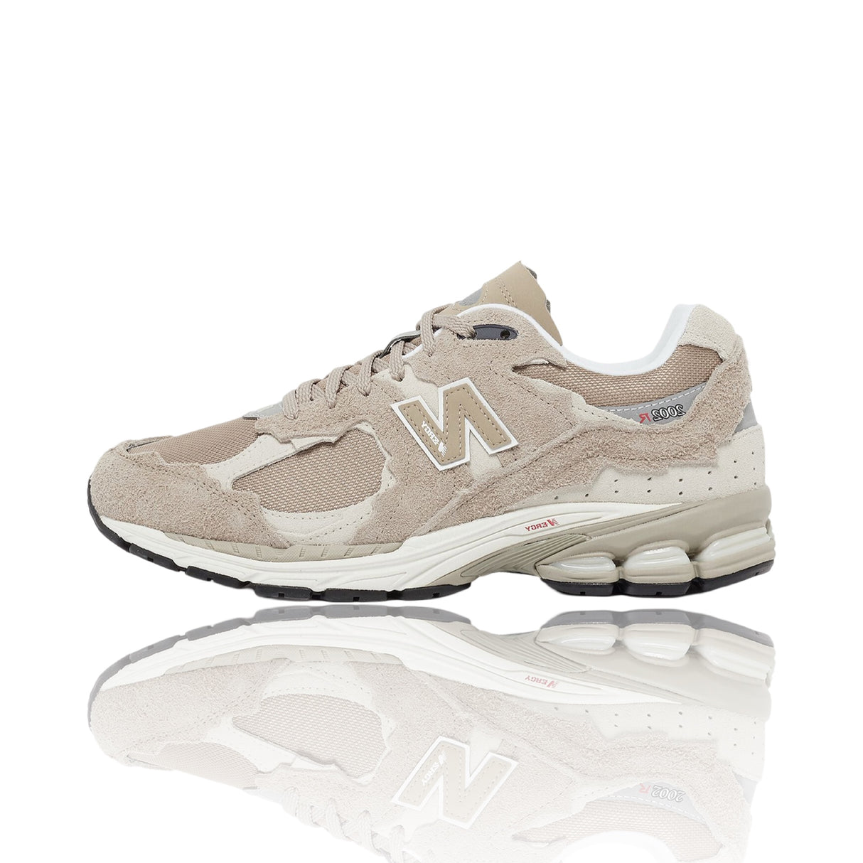 New Balance 2002r Protection Pack Driftwood