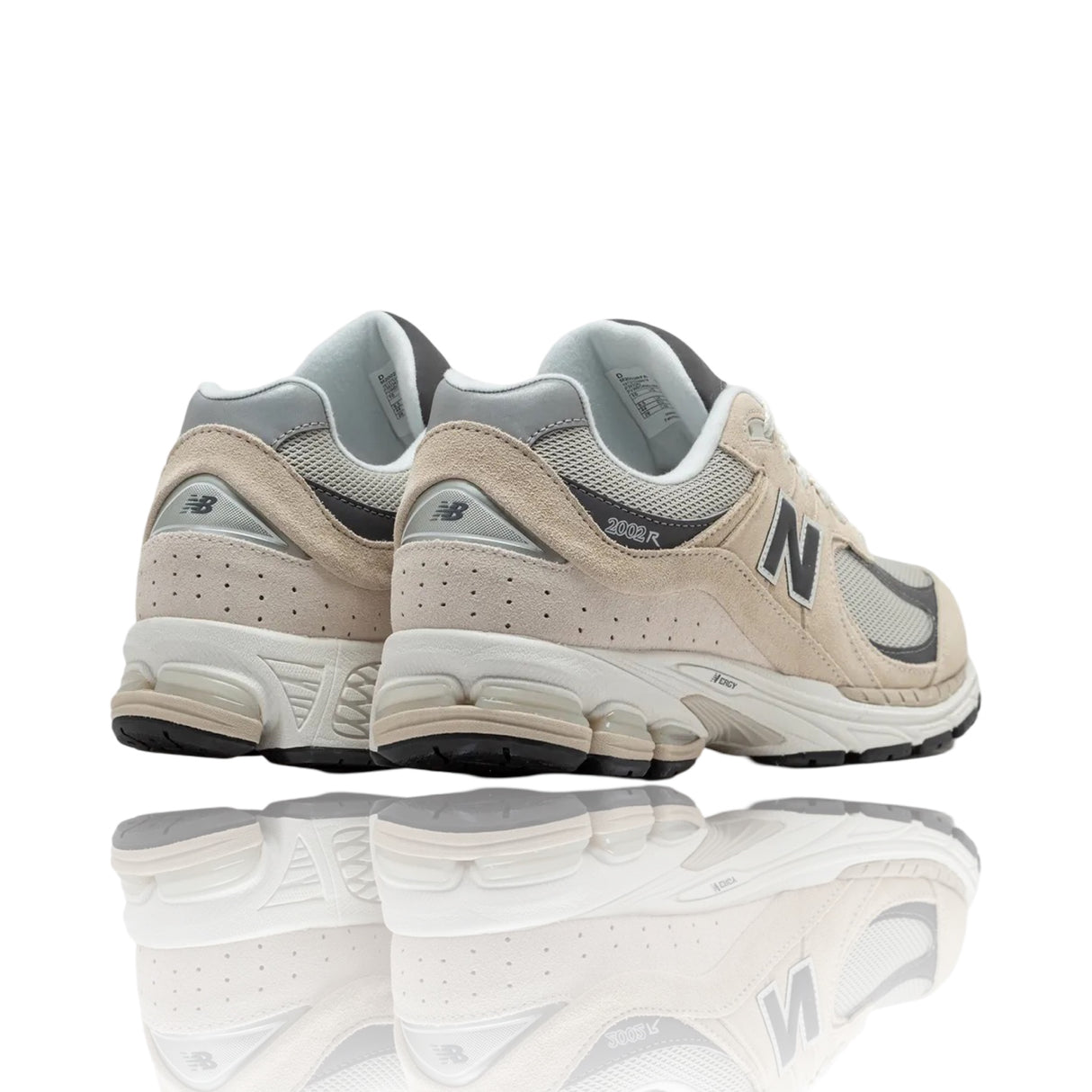 New Balance 2002r Sandstone Magnet