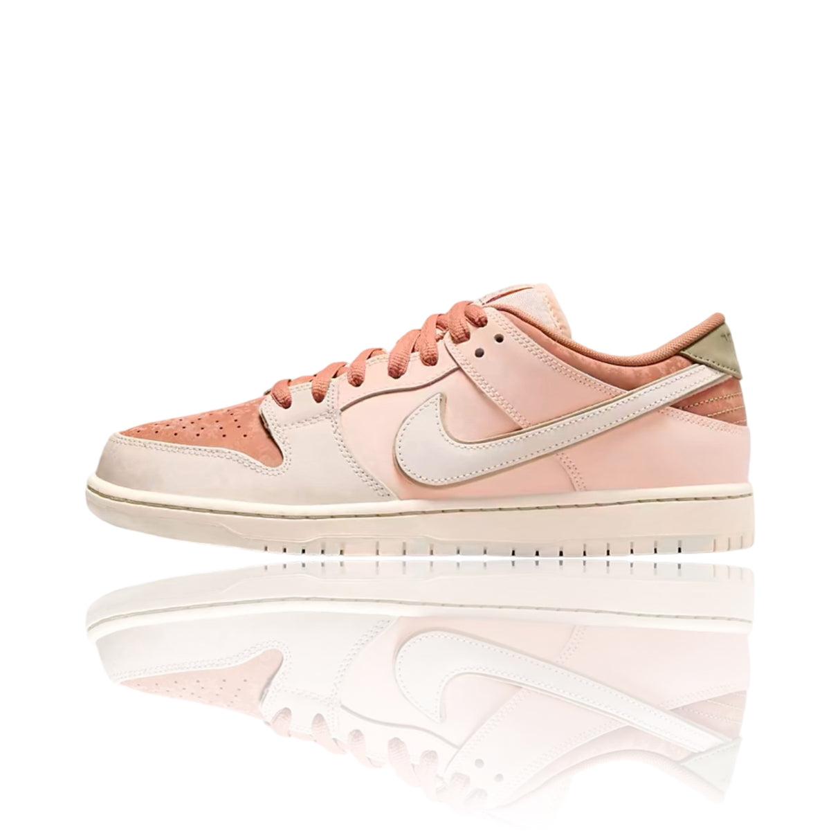 Nike SB Dunk low Trocadero Gardens